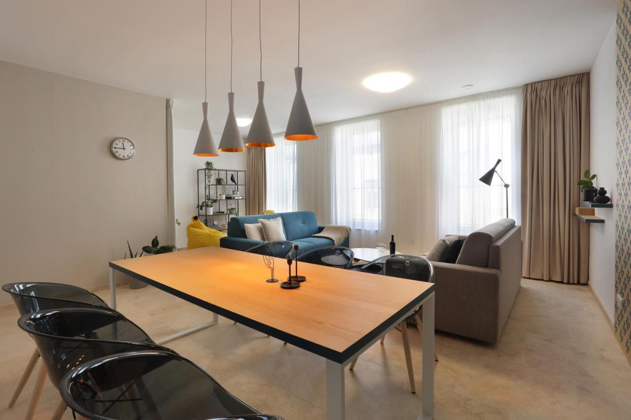 Apartmany Omega Lanskroun Exterior photo