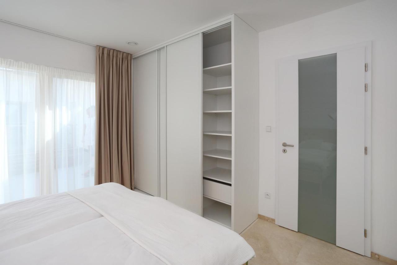 Apartmany Omega Lanskroun Exterior photo